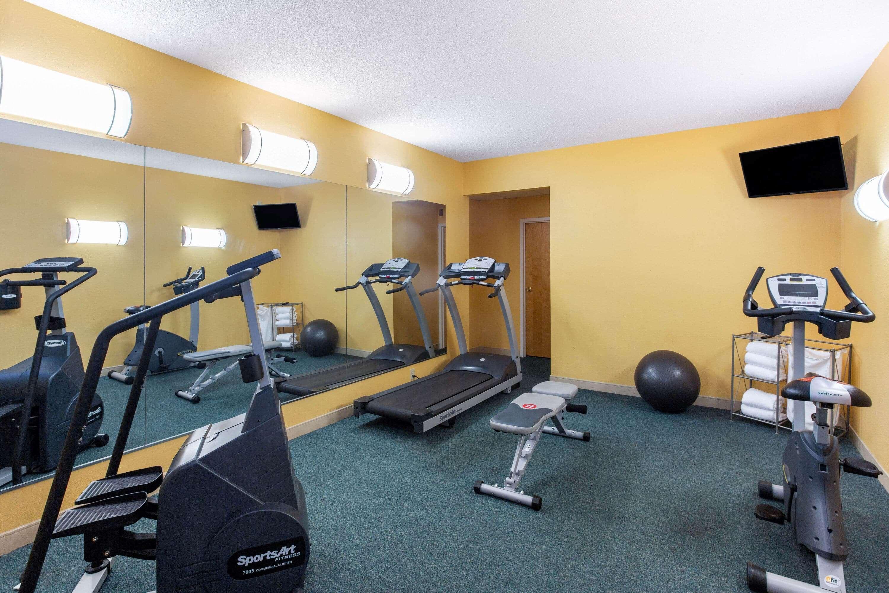 La Quinta By Wyndham Sarasota Downtown Otel Dış mekan fotoğraf
